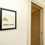Modern In With Wifi And Ac Apartment Milan