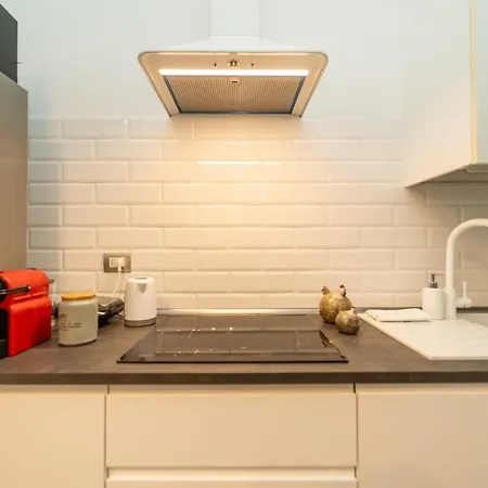 Modern In With Wifi And Ac Apartamento Milão